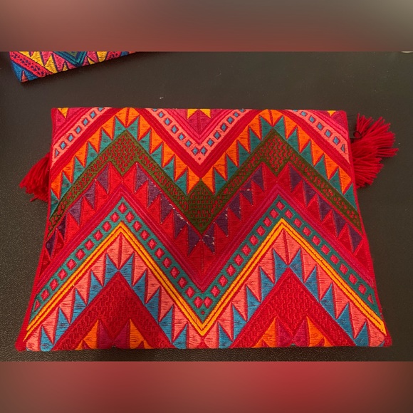 New Embroidered Pouch/ Clutch Mexican Authentic Artisanal Handwoven Boho Chic - Picture 6 of 6